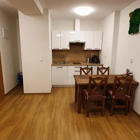 Donovaly Apartments S Vlastnym Skladom Na Lyze A Bicykle